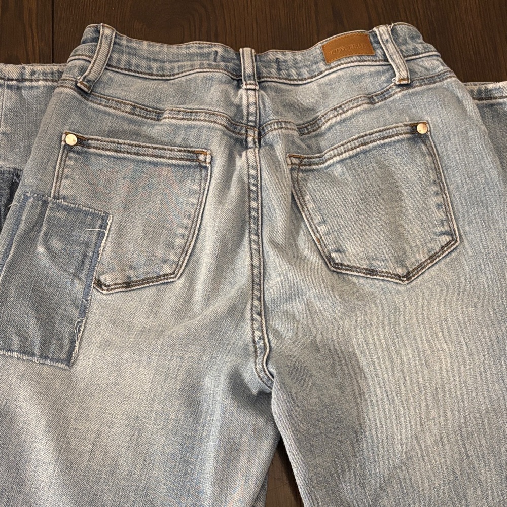 Judy Blue Patchwork Boyfriend Jeans Size 3/26 Mid Rise Stretch Denim - Picture 6 of 8